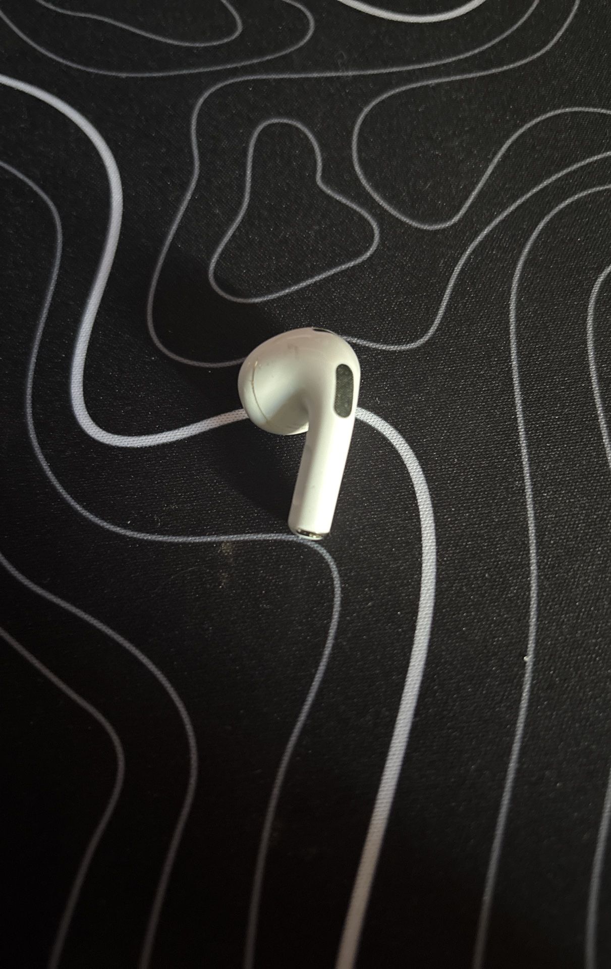 AirPods 3 Left Earbud