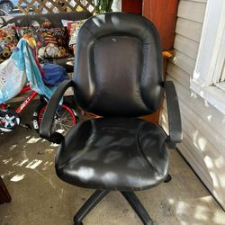 leather computer chair 