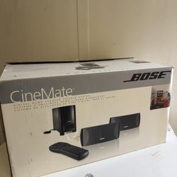 Bose Cinematic  Like New.