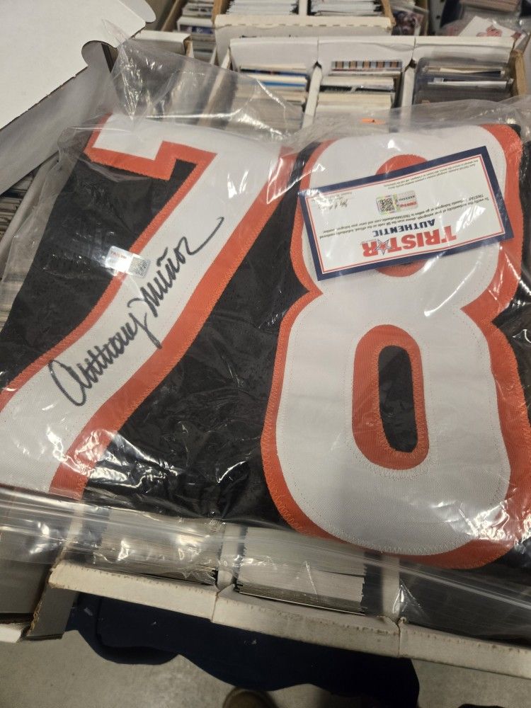 Munoz Signed Jersey