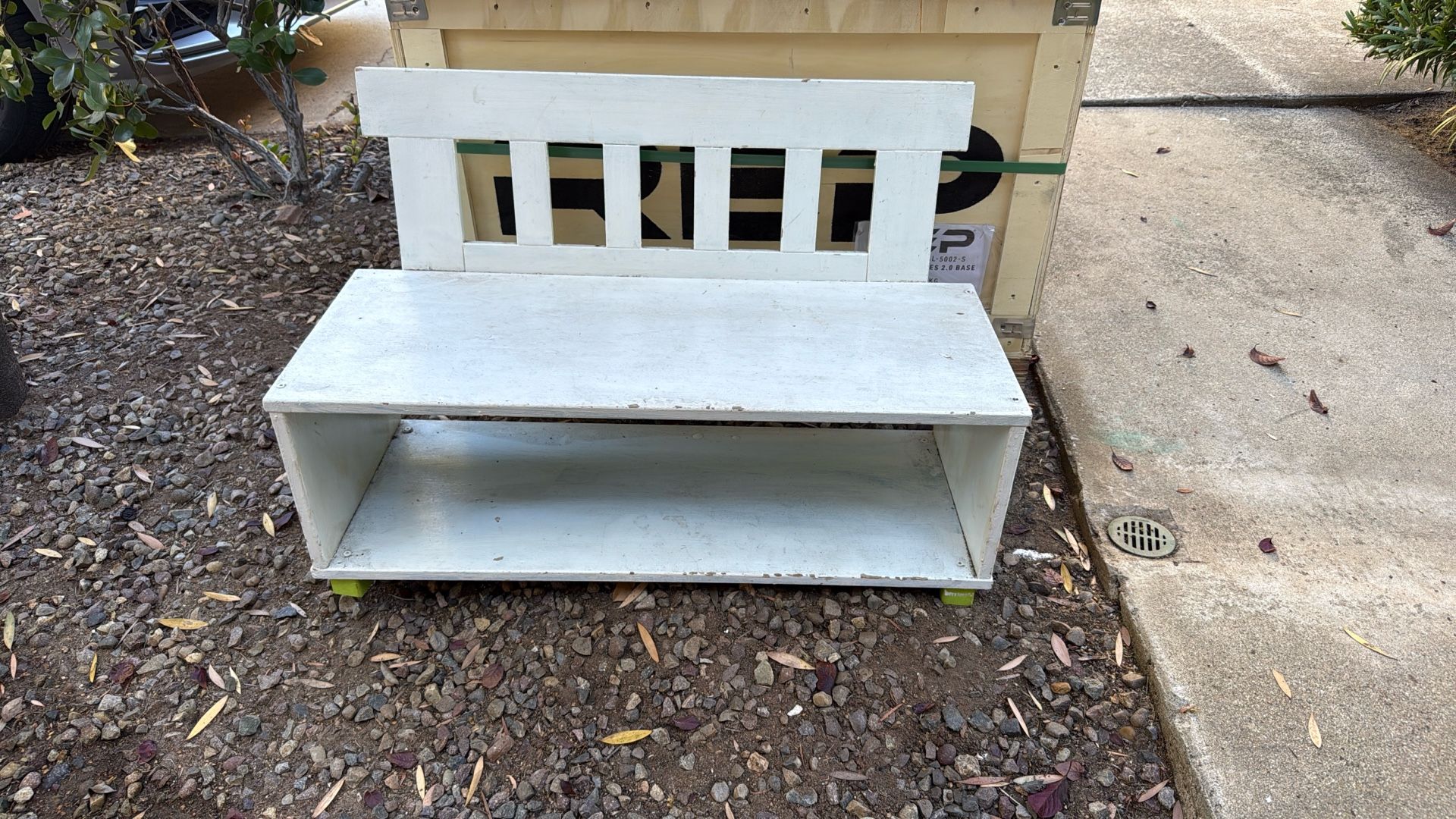 Free Small Kids Bench With Shoe Storage 