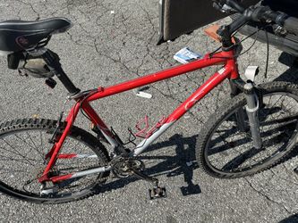 Gary Fisher Big Sur Mountain Bike (Red & Grey)