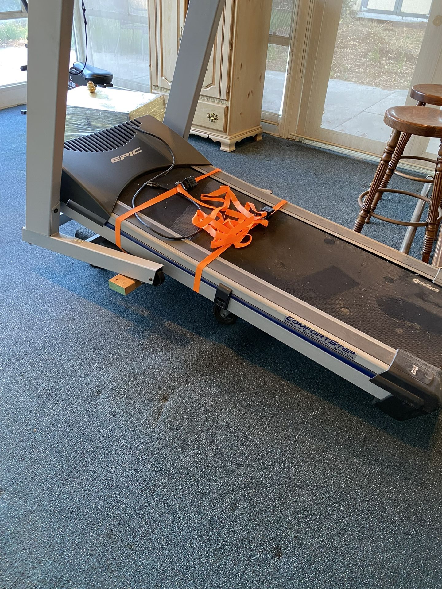 Epic Comfort Step Impact Cushion System Treadmill