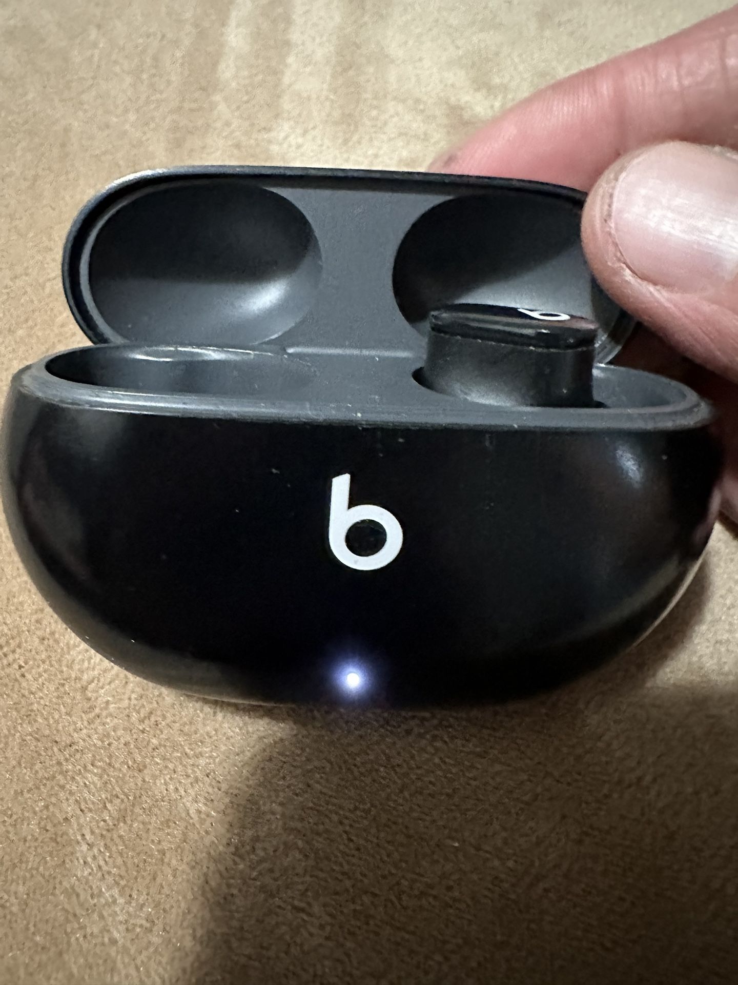 BEATS Studio Earbuds