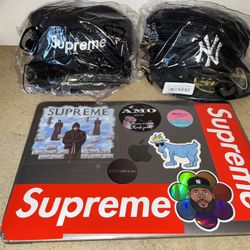 Supreme Now Box logo New Era 7 1/4