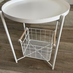 White Metal Side Table with Optional Basket – 18” Diameter
