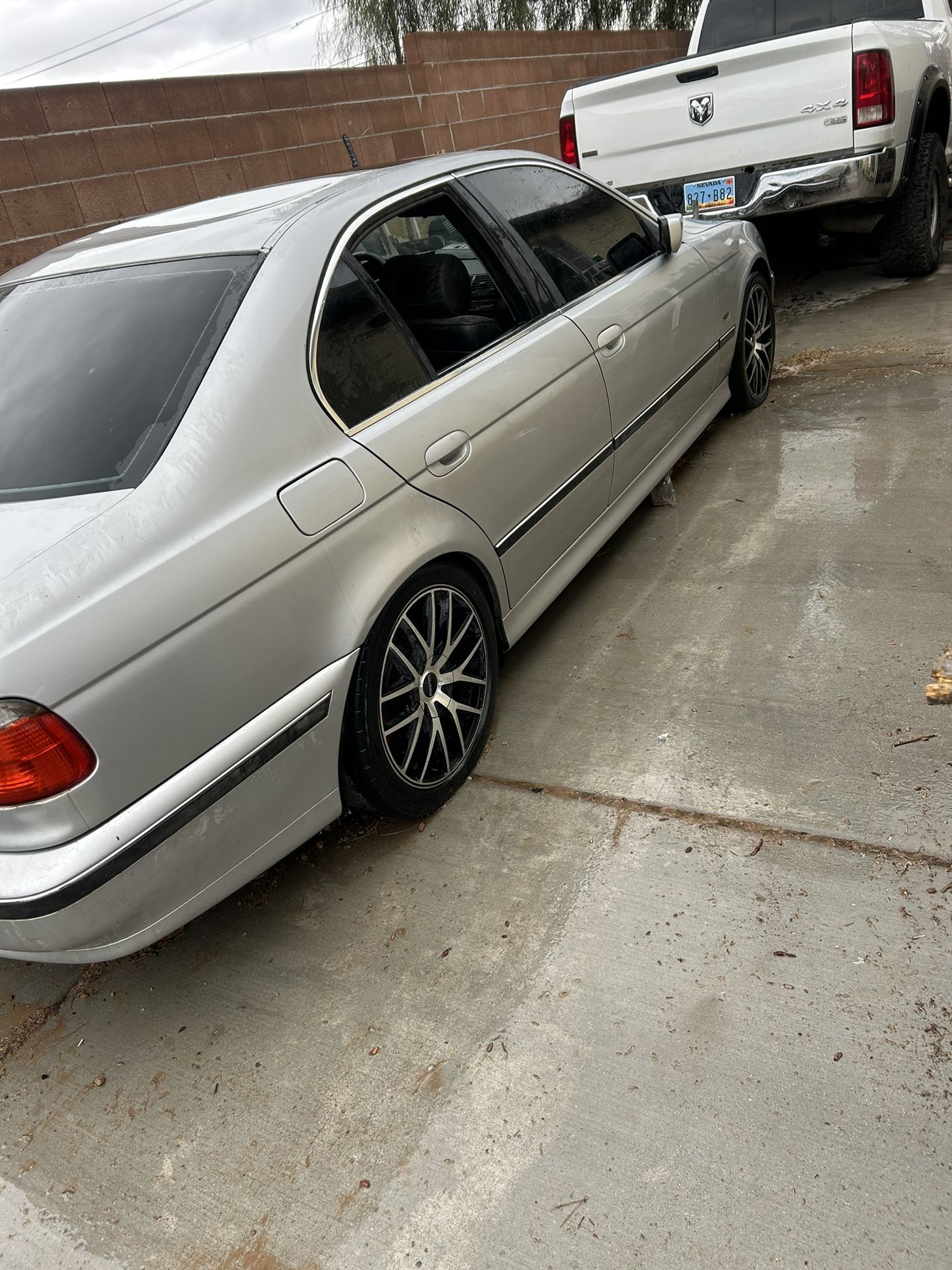 2000 BMW 540i for Sale in Las Vegas, NV - OfferUp