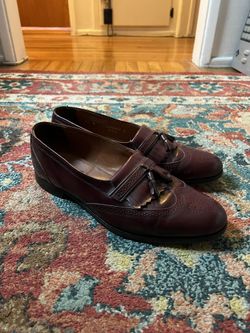 Men’s Bostonian Classics Burgundy Loafer Size 11