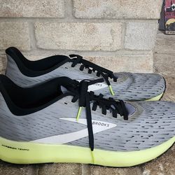 Brooks Running Shoes Size 11.5 Men's