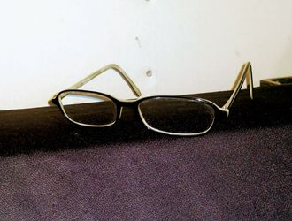 NAUTICA EYEGLASS FRAMES 2 TONE