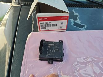 2023 TO 2025 HONDA ACCORD HYBRID (SPORT) FRONT (CENTER) DISTANCE SENSOR PART#(8S303-30B-A03) OEM NEW 