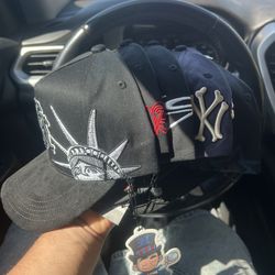 Dandy/barbas/mago hats