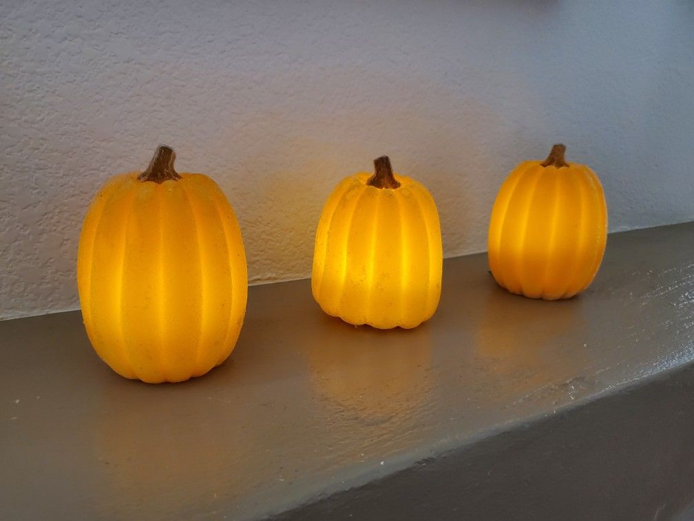 Halloween Pumpkins (Luminated)