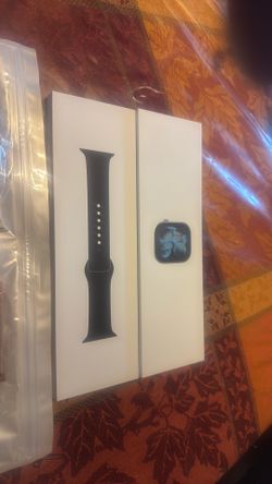 Apple Watch series 11 with gps with accessories