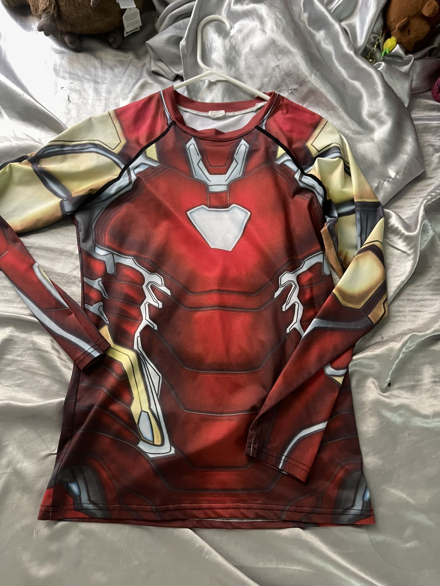 Iron man Small Long sleeve
