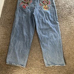 25$