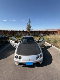 2000 Acura Integra