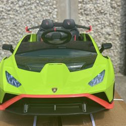 12V Licensed Lamborghini Huracan 