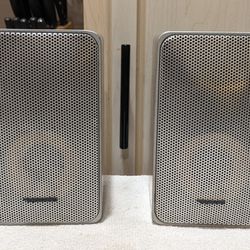 Vintage Realistic Minimus 7 Speakers 