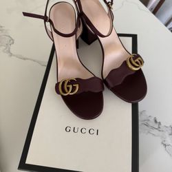 Gucci Sandals 