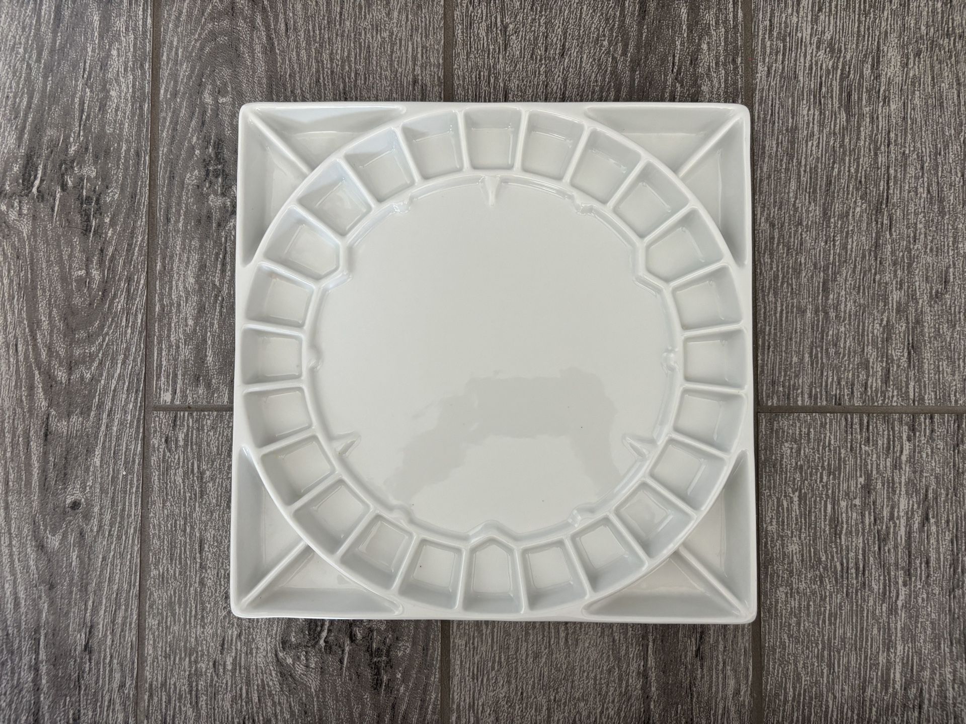 13 in sq Ceramic Paint Palette