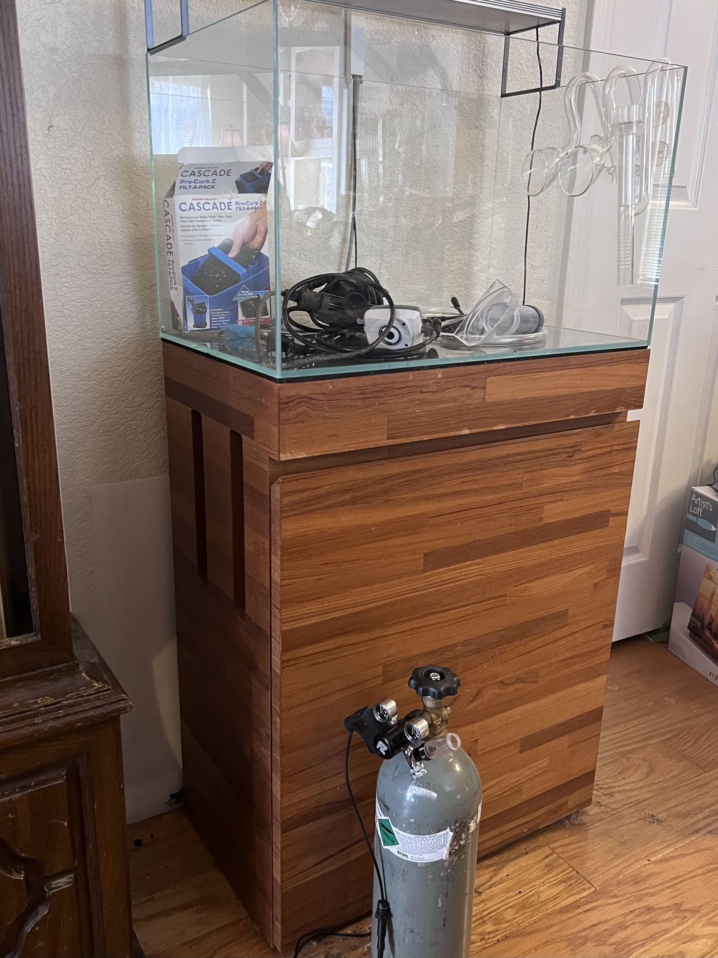 Entire Aquascaping / Fish Tank Set-up (UN Systems Tank, Lights, Filter, Rocks, Everything!)