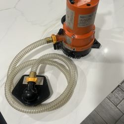 Everbilt 1/4 HP 2-in-1 Utility Pump UTA02510 Submersible Sump or Non-Submersible