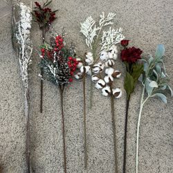 8 Stemmed Floral Bundle