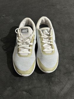 Nike Women's Flex Experience Run 7 White/Cool Grey  