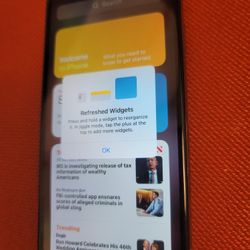 Unlocked iPhone XS 64gb