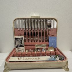 Vintage White Orchid Oneida Community Silverplate Flatware Set - 61 Pieces