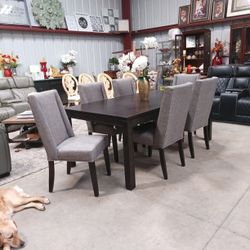 Elegant Dining Room Table Set 