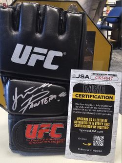 Yair "El Pantera" Rodriguez SIGNED (JSA COA) UFC Glove autographed MMA