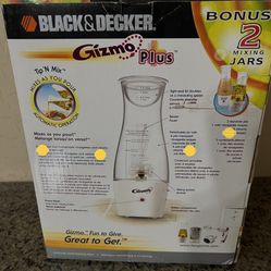 Salad Dressing Maker 