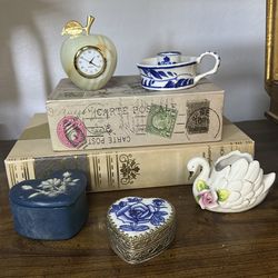 Vintage Decor Lot Swan Trinket Boxes Clock Blue White