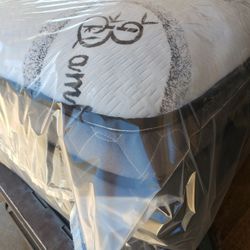 Pillow Top 