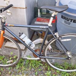 SCATTANTE AMERICANO SINGLE GEAR BIKE