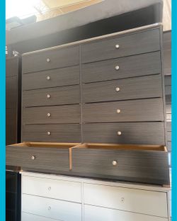 12 drawers dresser / Twelve drawers dresser / Cajonera / Comoda