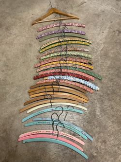 30 wood antique hangers