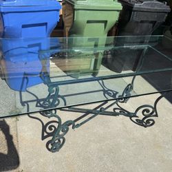 Glass/iron Dining Room Table 