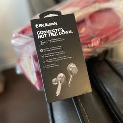 Skullcandy Truly Wireless Earbuds