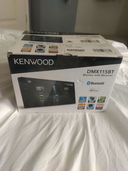 Brand-new Kenwood touchscreen car stereo