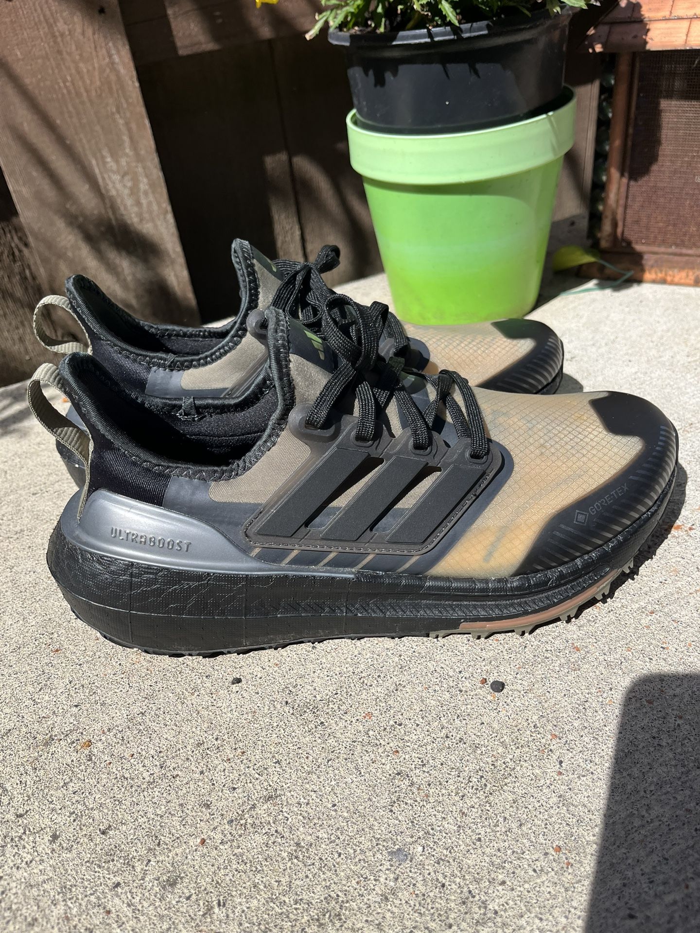 **$80** Adidas Ultra Boost Light Gore-Tex “Preloved Yellow Core Black Olive” men size 7