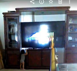 Entertainment center