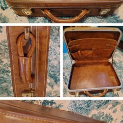 Vintage 1970s Briefcase