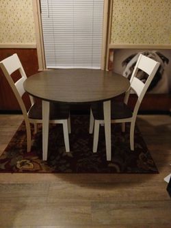 Table and chair set