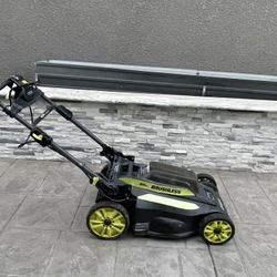 Ryobi 40V Brushless 20” Self-Propelled Lawn Mower With Battery And Plastic Bag