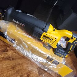DEWALT SAW BRUSHLESS SAW 