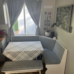 Bagwell 5 – Person Upholstered Corner Breakfast Nook