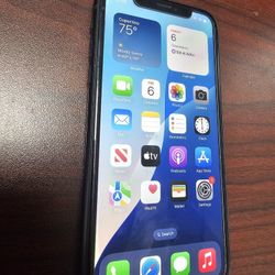 Black Iphone XR 64GB Unlocked For Any Service , No Icloud 